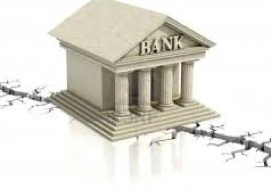 BANCO EN QUIEBRA.jpg