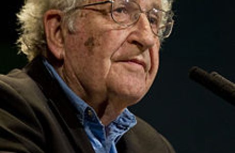 Noam_Chomsky_portrait_2015.jpg