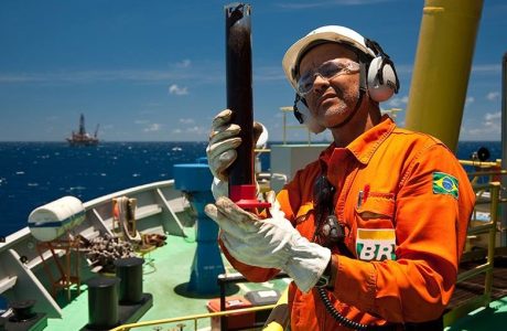 Petrobras_Produccion-petroleo-Brasil-900x510.jpg