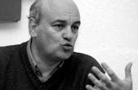 Raul Zibechi(1).jpg