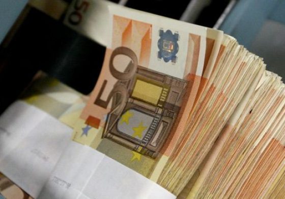 euros.jpg