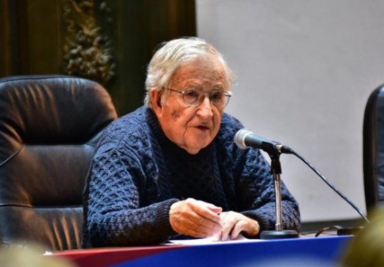 noam-chomsky.jpg