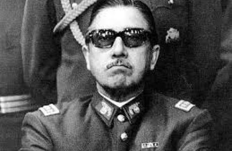 pinochet1.jpg