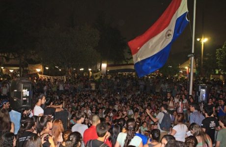 una_paraguay_4.jpg
