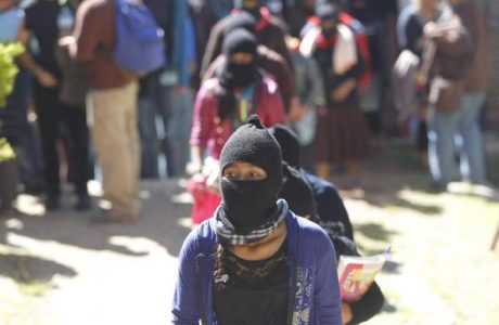 zapatistas-en-encuentro-con-científicos-3.jpg